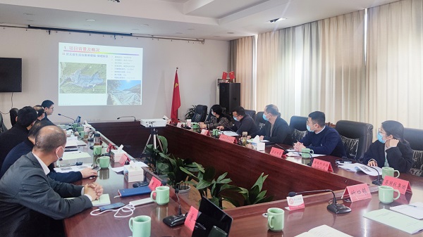 0328慶元縣住建局組織召開(kāi)慶元縣生活垃圾填埋場(chǎng)綜合治理“一場(chǎng)一策”方案專(zhuān)家評(píng)審.jpg